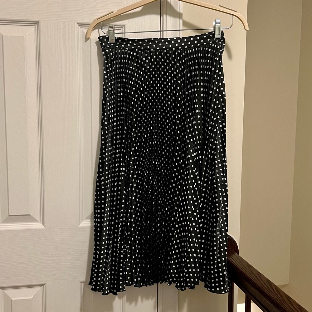 Vici Fit To A T Polka Dot Pleated Midi Skirt